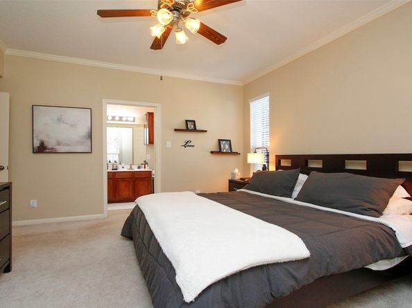 6607 Lake Woodlands Drive 223, The Woodlands TX 77382