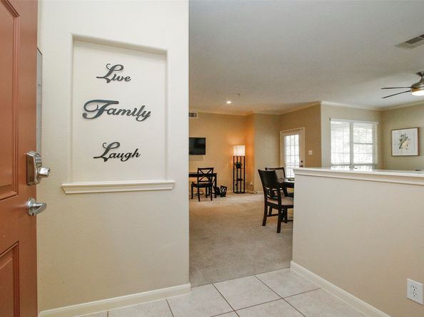 6607 Lake Woodlands Drive 223, The Woodlands TX 77382