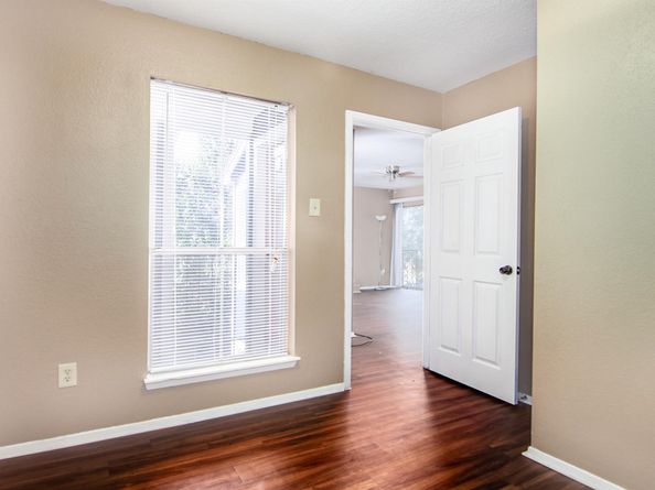 18511 Egret Bay Boulevard 606, Webster TX 77058