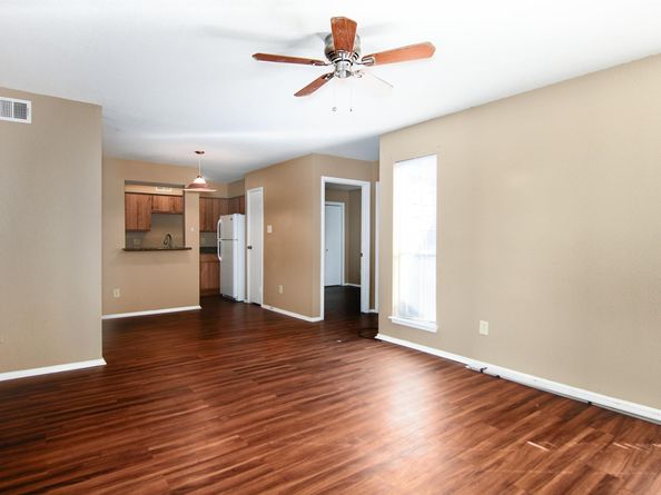 18511 Egret Bay Boulevard 606, Webster TX 77058