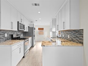 5322 Windswept Lane, Houston TX 77056
