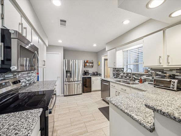 11311 Briar Forest Drive, Houston TX 77077