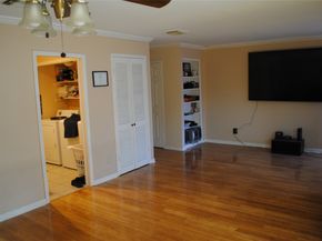 5800 Lumberdale Road 4, Houston TX 77092