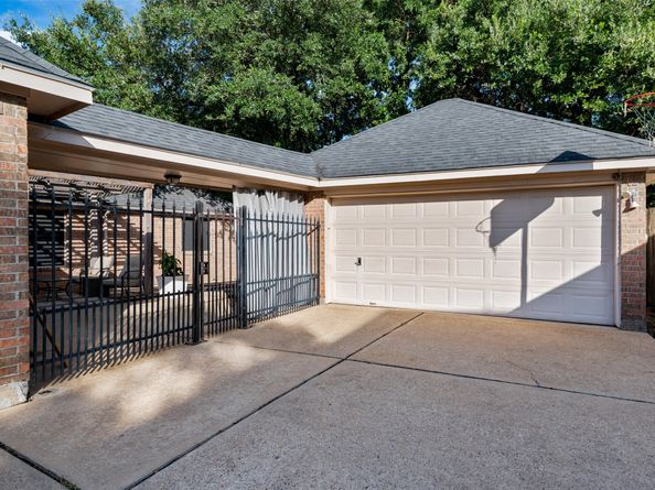 3014 Cherry Mill Court, Houston TX 77059