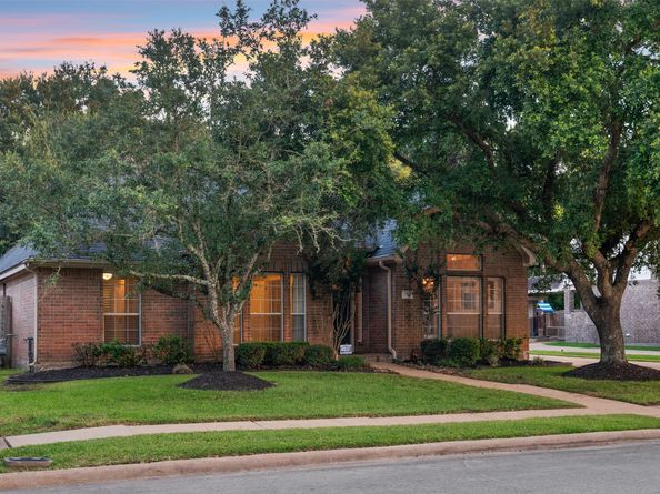 3014 Cherry Mill Court, Houston TX 77059
