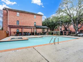 4041 Drake Street 113, Houston TX 77005