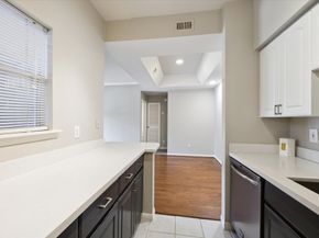 4041 Drake Street 113, Houston TX 77005
