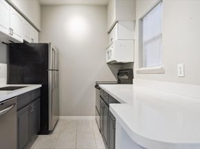 4041 Drake Street 113, Houston TX 77005