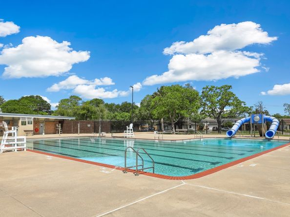 5602 W Bellfort Street, Houston TX 77035