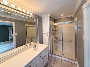 5611 Portal Drive, Houston TX 77096