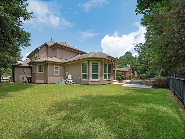 1302 Whitehall Way, Houston TX 77339