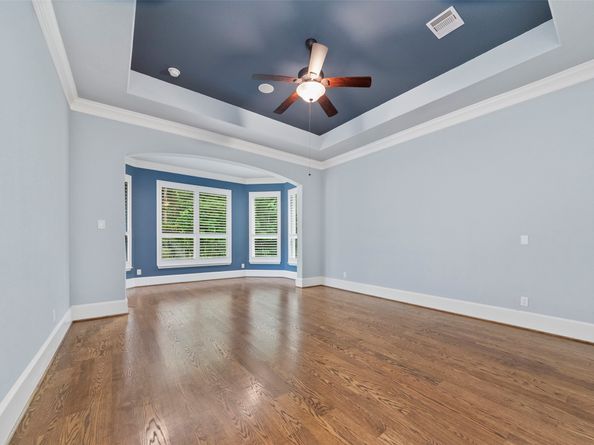 1302 Whitehall Way, Houston TX 77339