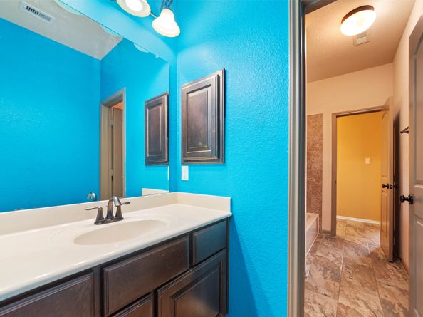 1302 Whitehall Way, Houston TX 77339