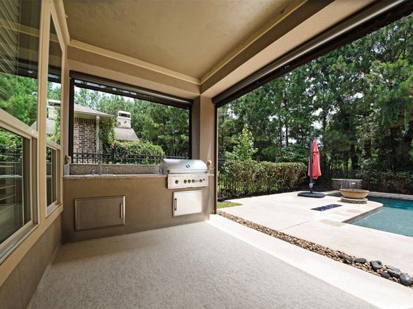 1302 Whitehall Way, Houston TX 77339