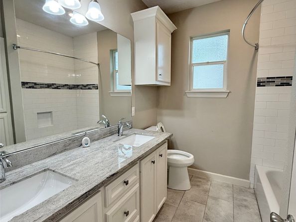 11418 Braewick Drive, Houston TX 77035