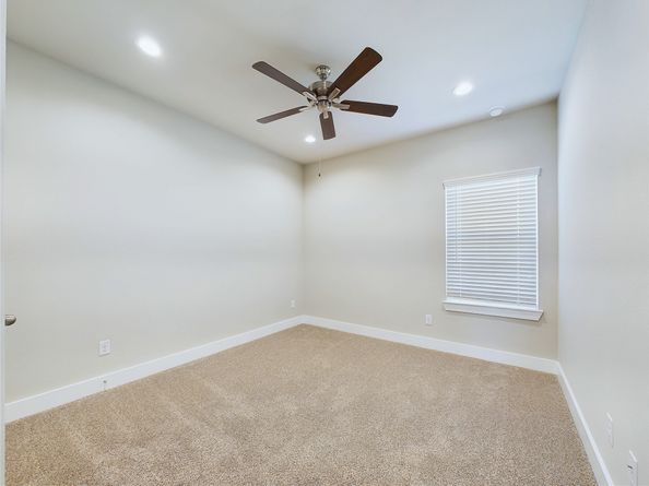 5022 Broom Street, Houston TX 77091