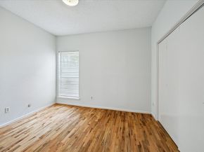 1100 Augusta Drive 63, Houston TX 77057