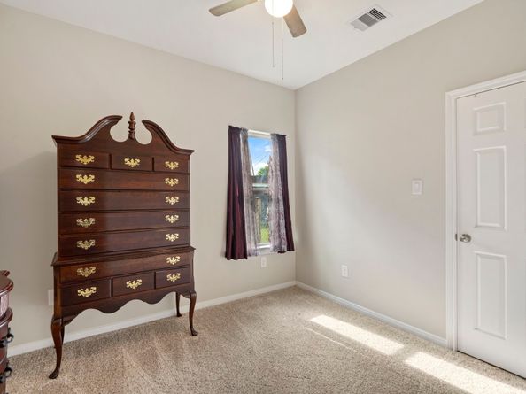 7921 Sparta Street, Houston TX 77028