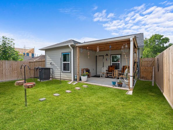 7921 Sparta Street, Houston TX 77028