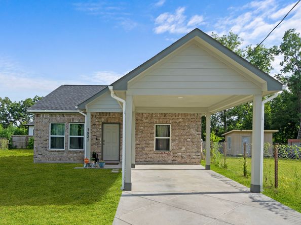 7921 Sparta Street, Houston TX 77028