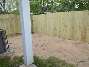 327 Delaware Street A, Houston TX 77029