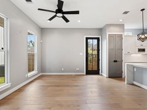 1412 Weiss Street, Houston TX 77009