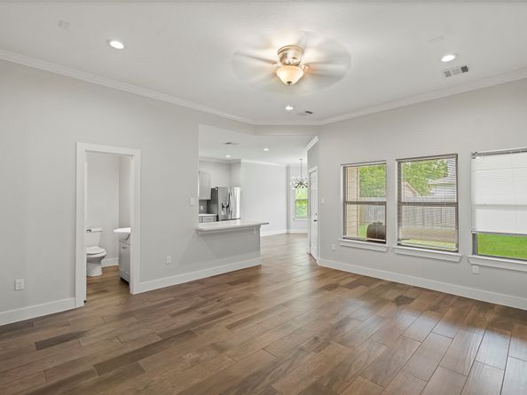 8217 Parnell Street, Houston TX 77051