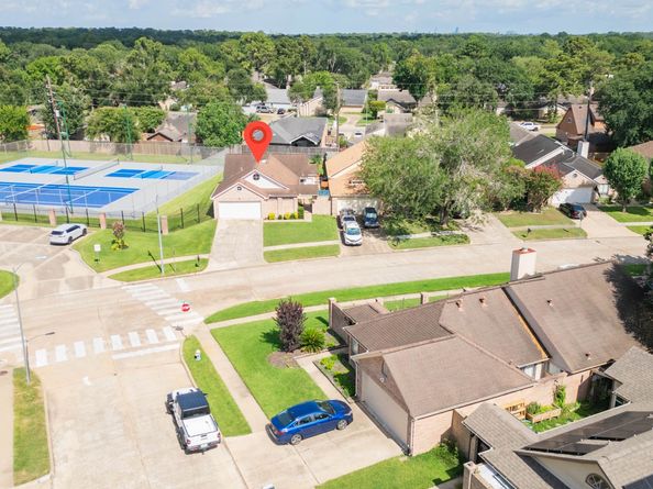 4638 Green Trail Drive, Houston TX 77084