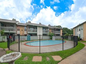 260 El Dorado Boulevard 1504, Houston TX 77598