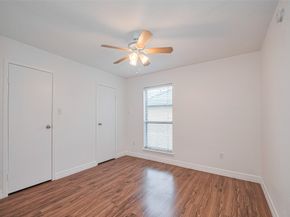260 El Dorado Boulevard 1504, Houston TX 77598