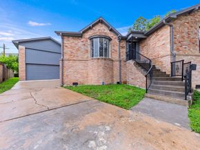 3915 Southmore Circle, Houston TX 77004