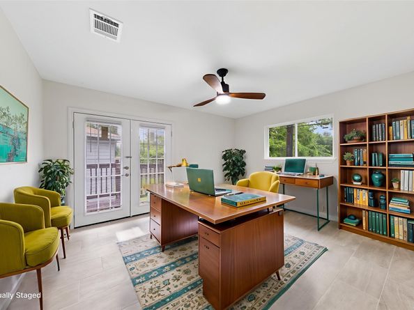 3915 Southmore Circle, Houston TX 77004