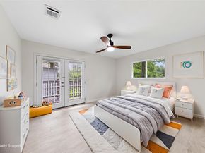 3915 Southmore Circle, Houston TX 77004