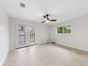 3915 Southmore Circle, Houston TX 77004