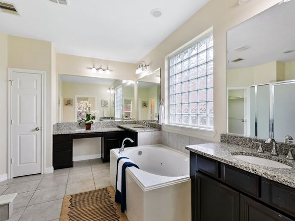 4403 Fawn Hill Court, Sugar Land TX 77479