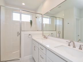9577 Neuens Road F, Houston TX 77080