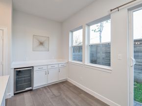 9577 Neuens Road F, Houston TX 77080