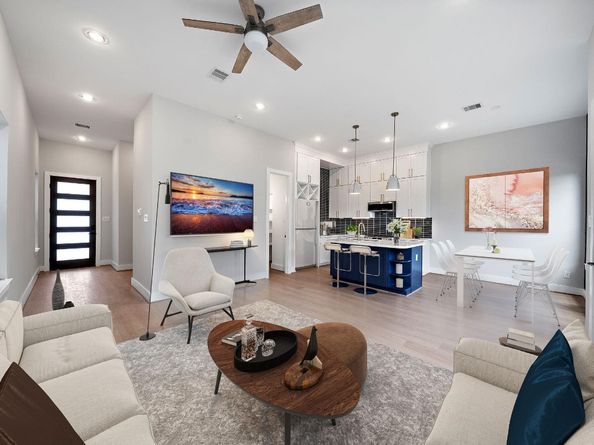 8430 Vogue Lane, Houston TX 77055