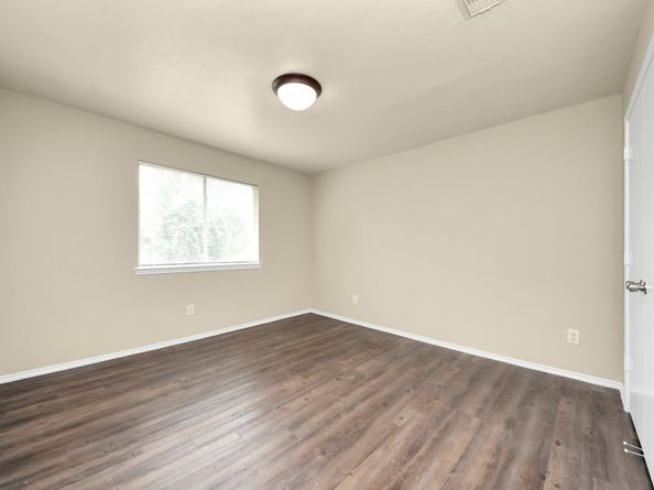 5043 Canyon Blanco Drive, Houston TX 77045