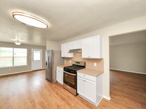 5043 Canyon Blanco Drive, Houston TX 77045