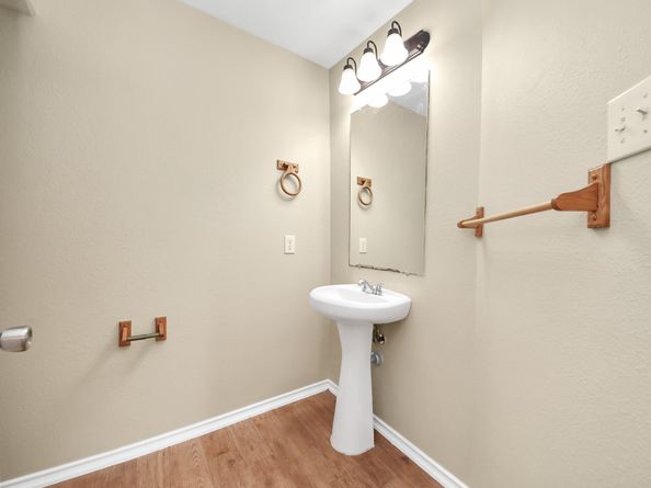 5043 Canyon Blanco Drive, Houston TX 77045