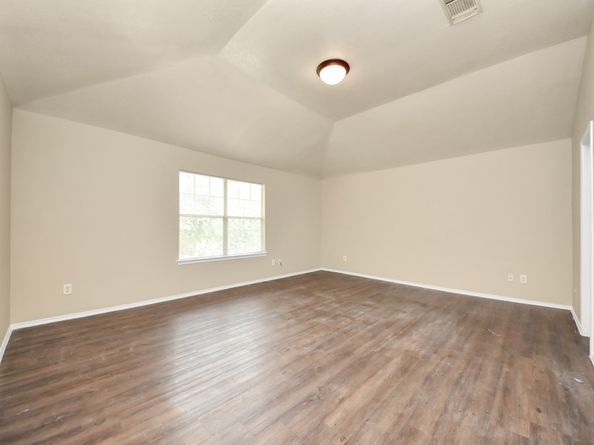 5043 Canyon Blanco Drive, Houston TX 77045