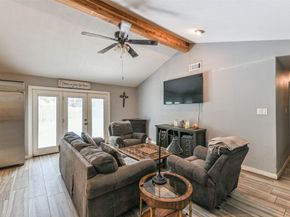 5842 Ludington Drive, Houston TX 77035