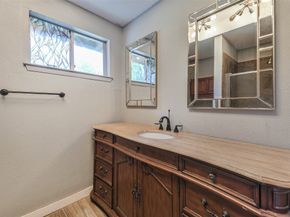 5842 Ludington Drive, Houston TX 77035