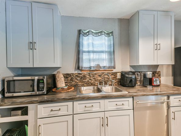 5842 Ludington Drive, Houston TX 77035