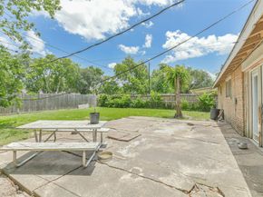 5842 Ludington Drive, Houston TX 77035