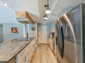 5842 Ludington Drive, Houston TX 77035