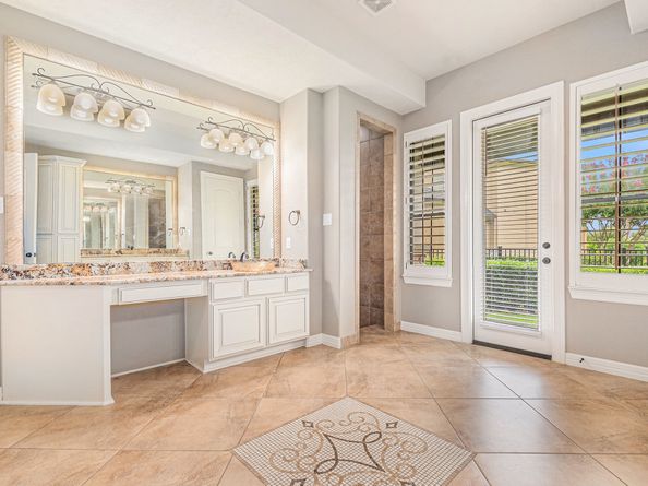 18807 Cove Vista Lane, Cypress TX 77433