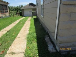 7410 Dallas Street, Houston TX 77011