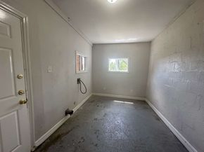 7410 Dallas Street, Houston TX 77011